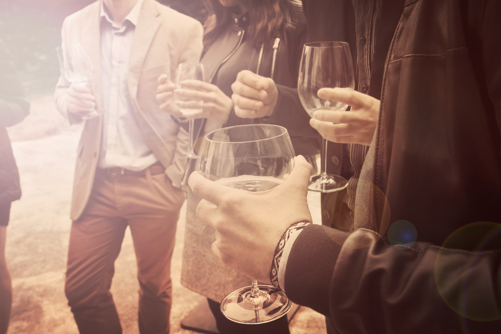 The Essence of Miami Cigar Clubs: Embracing Camaraderie and Tradition