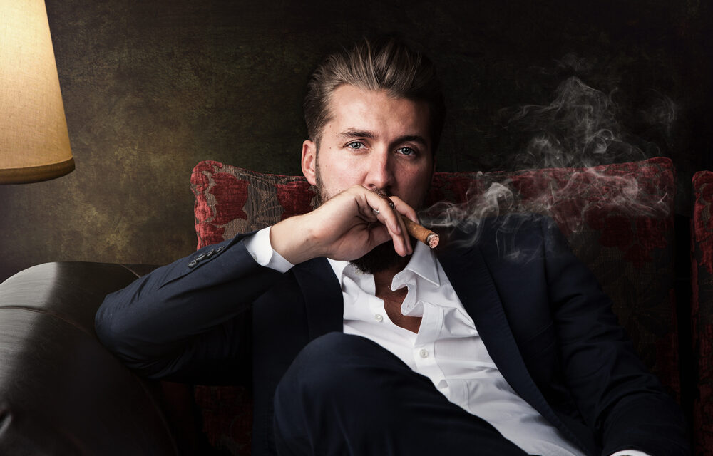 The Art of Cigar Etiquette: Unwritten Rules in Miami Cigar Clubs