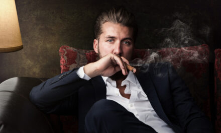 The Art of Cigar Etiquette: Unwritten Rules in Miami Cigar Clubs
