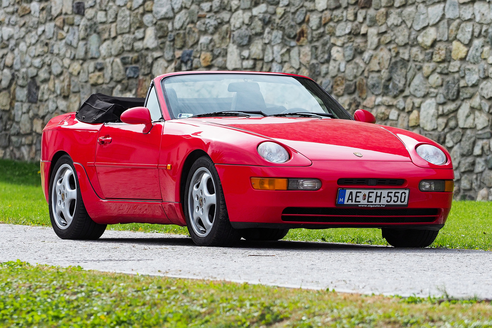 Porsche 968