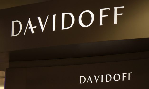 Zino Davidoff: The Man Who Taught the World How to Smoke Cigars