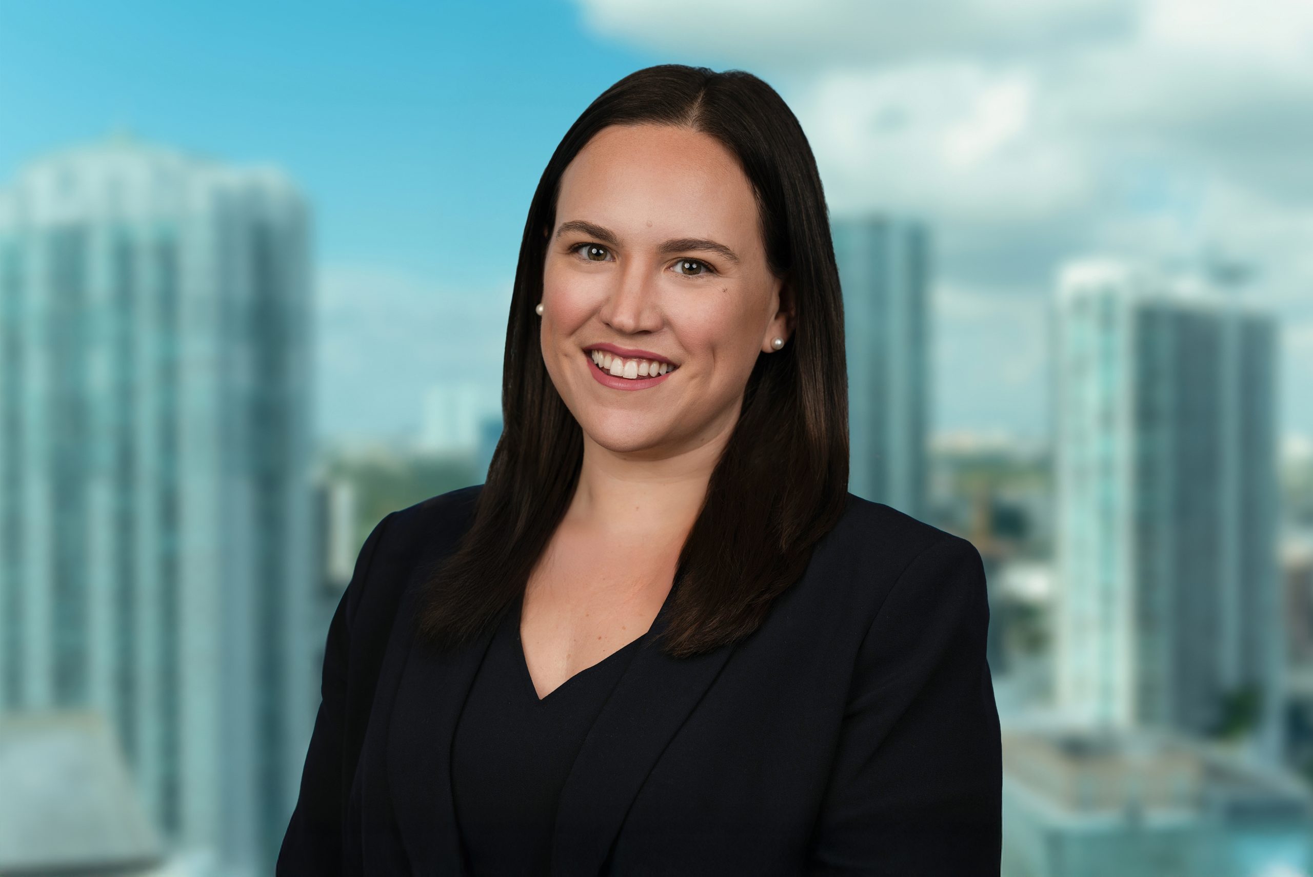 Hunton Promotes Litigation Attorney to Counsel in Miami